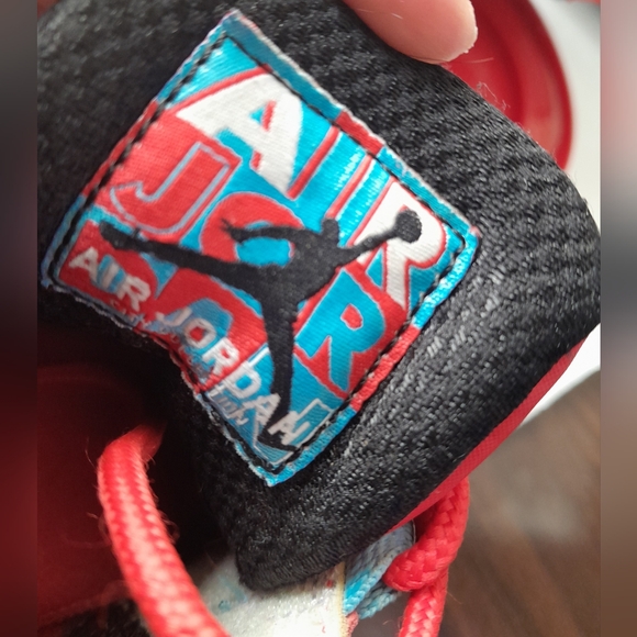 Toddler Air Jordan sz 10C - Picture 3 of 11